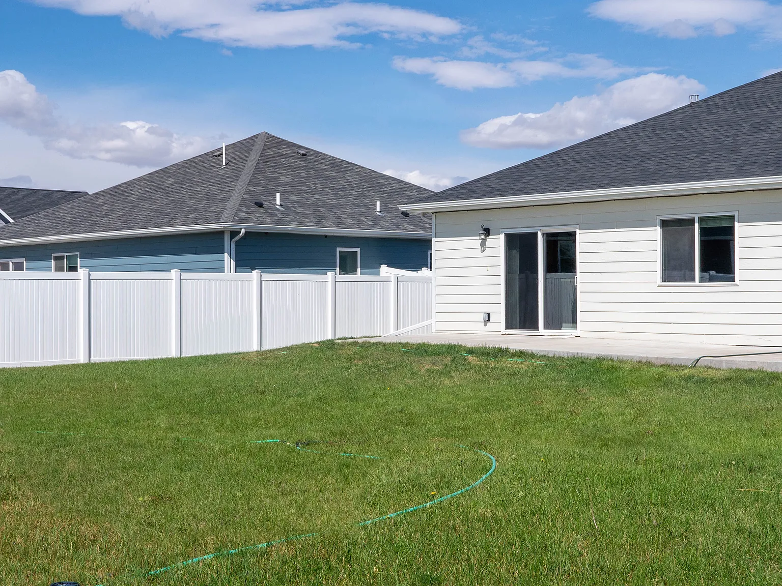 3 bed, 1424 sqft, $2,800 — Photo 3