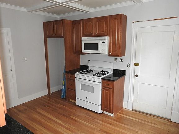3rd image of 81-83 Marshland St #1