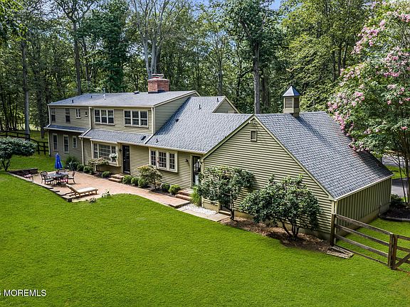 2nd image of 16 Westminster Drive