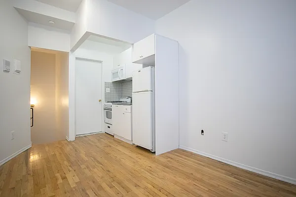 Rented by Corcoran | media 4