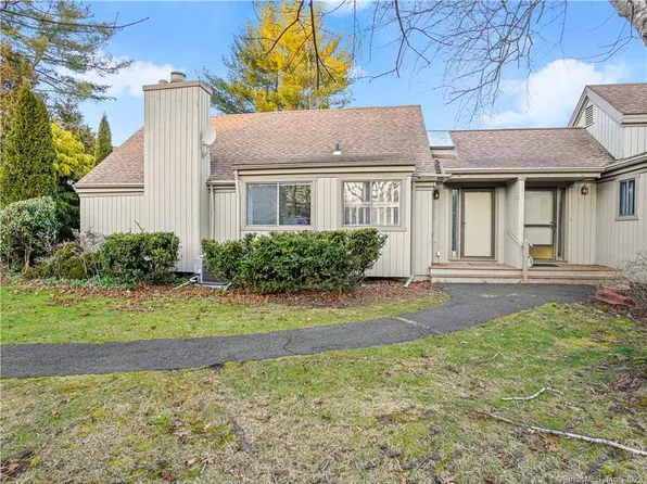 121 Cayuga Lane #B, Stratford, CT 06614