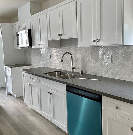 2nd image of 118 S Avenue 63