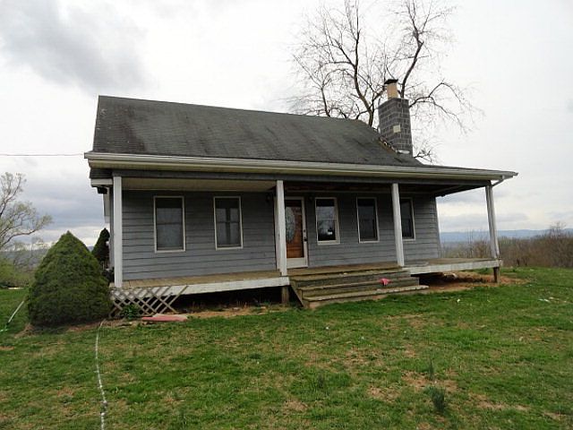 1st image of 1550 Aspen Ln