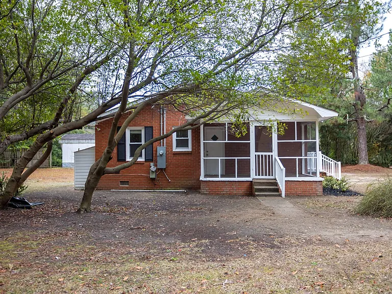 435 McCleary Ln — Photo 5