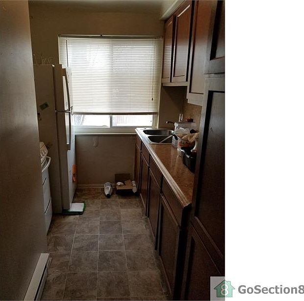 1st image of 3158 Algonquin Pkwy APT 4