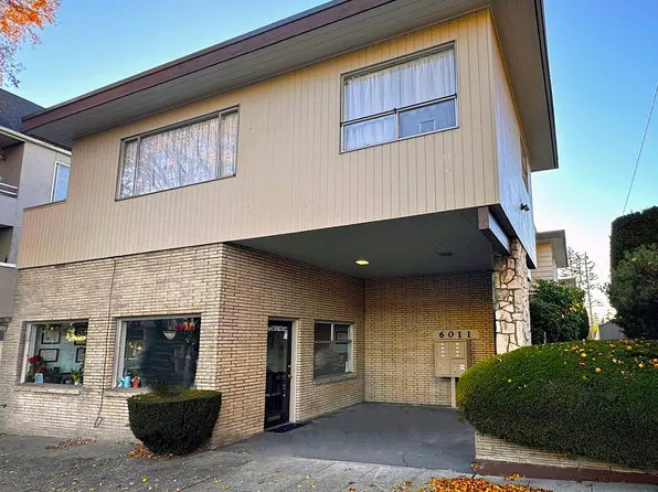 6011 California Ave SW APT G, Seattle, WA 98136