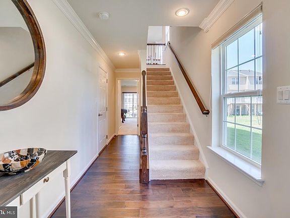 2nd image of 124 Hidden Brook Dr
