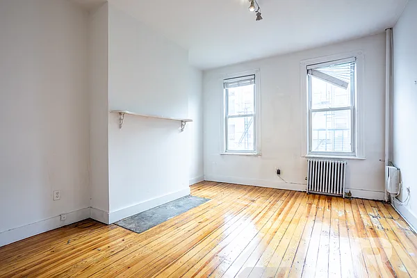 Rented by EXR | media 39