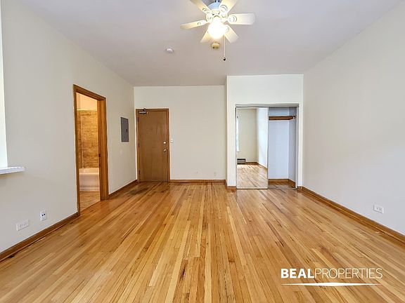 5th image of 635 W Barry Ave #635403