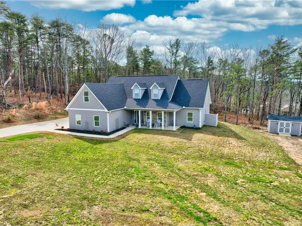 285 Mulberry Cir, Jasper, GA 30143