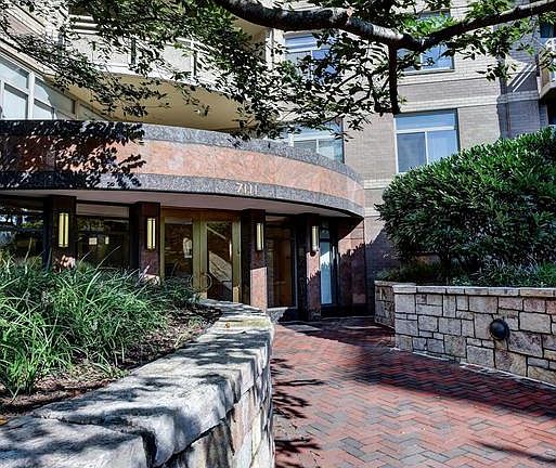 2nd image of 7111 Woodmont Ave APT 309