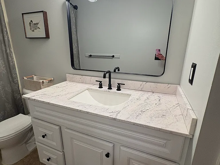 686 Plainfield Ct #1 — Photo 15
