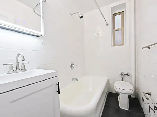 43-10 48th Avenue image 6 of 10