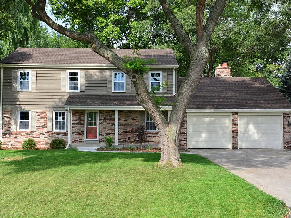 1st image of 11333 N Saint James Ln