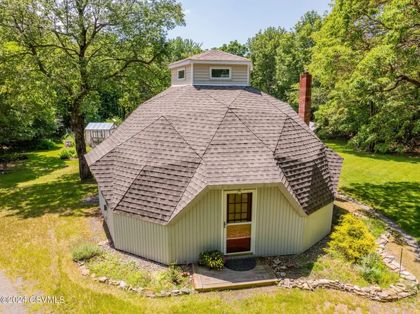 55 Pine Summit Frst, Ringtown, PA 17967