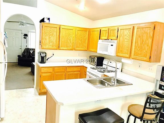 5th image of 2430 Morocco Ave