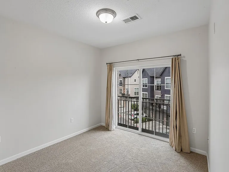 10805 NE Red Wing Way #201 — Photo 20