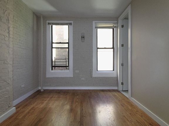 4th image of 1481 York Ave #300