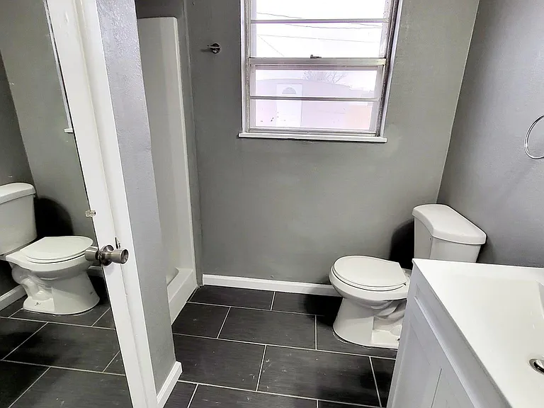 3505 Houston Ave — Photo 35