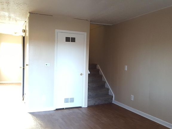 4th image of 503 Beauford Pl