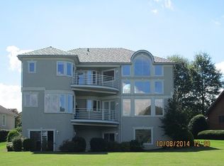 722 Harbor Point Dr, Johnson City, TN 37615