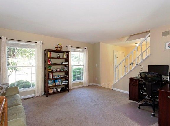 4th image of 4976 Concord Glen Dr