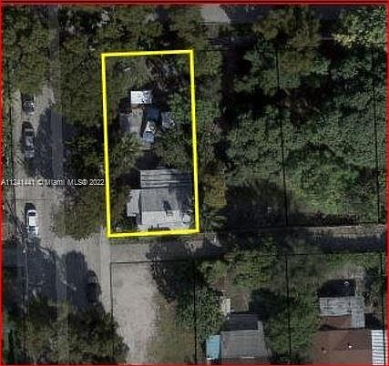 2nd image of 3333 NW 1st Ave