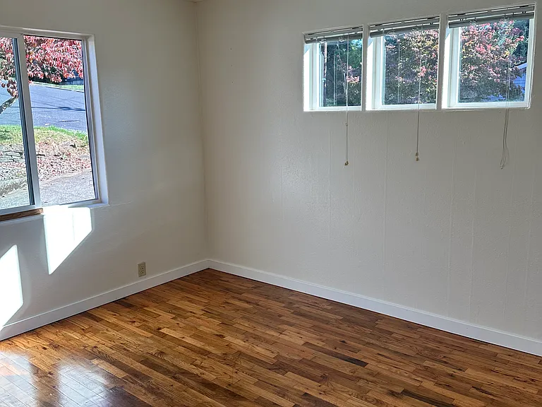 1610 Cowlitz Way — Photo 4