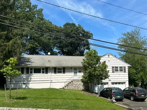 5 Tenney Rd, West Orange Twp., NJ 07052