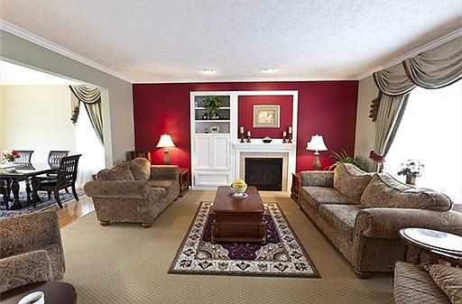 2nd image of 516 E Buteo Dr