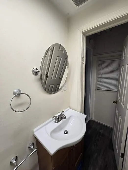 3 bed, 1174 sqft, $1,500 — Photo 4