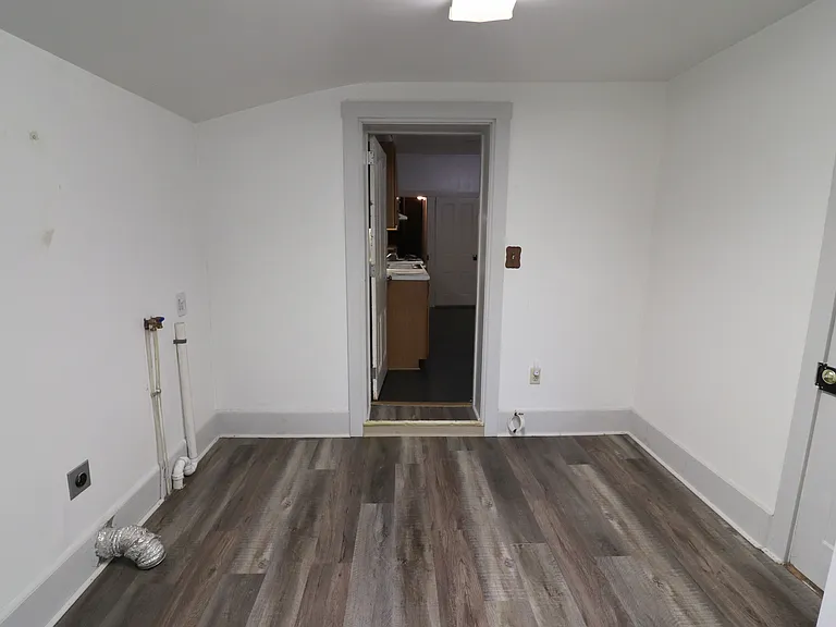 38 N State St #1 — Photo 17