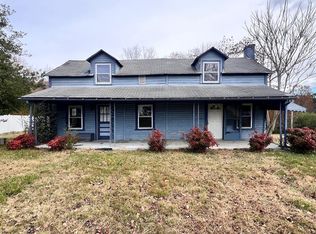 205 Easter Dr, Danville, VA 24540
