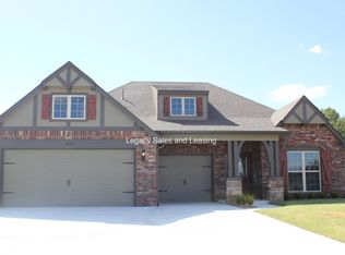 11120 S Cleveland St, Jenks, OK 74037