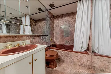 Sold by Lin Pan Realty Group LLC