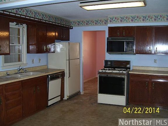 3rd image of 7824 Major Ave N