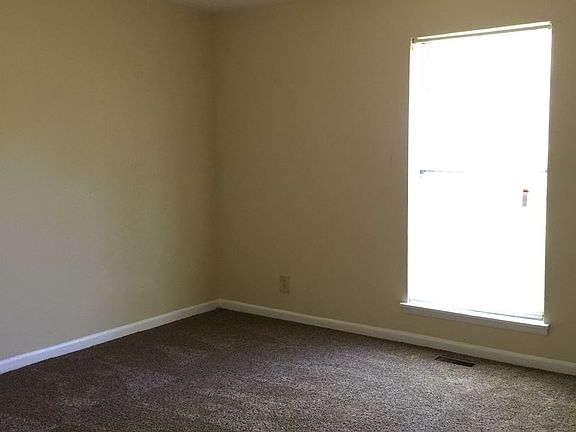 5th image of 1512 Halston Cir NW APT 4