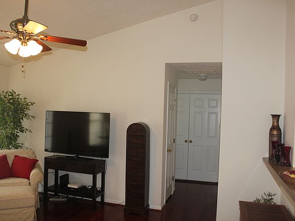 5th image of 7741 Flannagan Ct Unit 7
