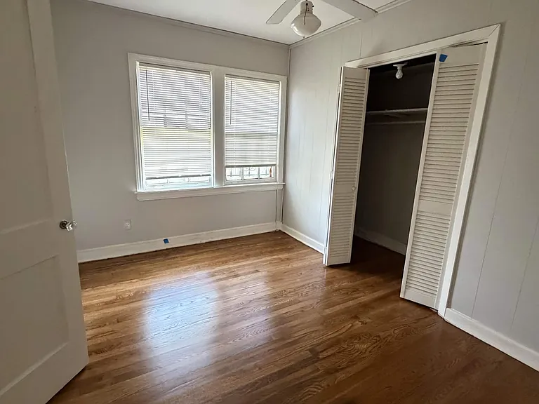 1071 N Avalon St — Photo 7