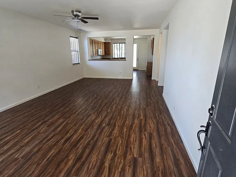 Entrance/Family Room
