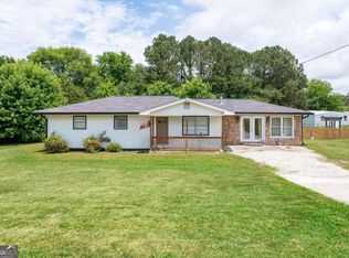 107 Pierce Rd, Hiram, GA 30141