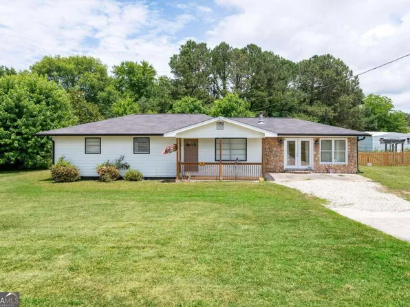 107 Pierce Rd, Hiram, GA 30141