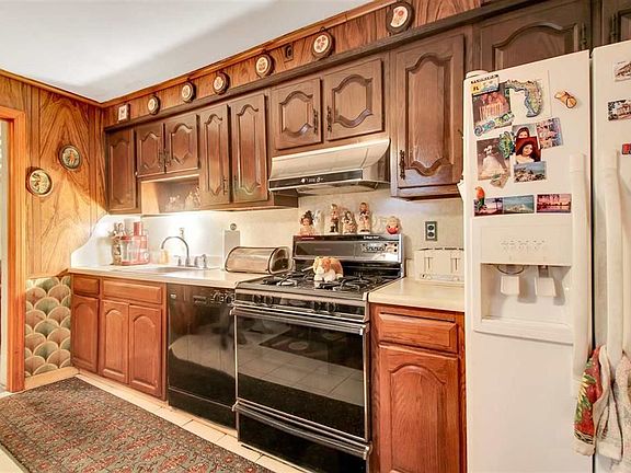 2nd image of 360.5 5th St