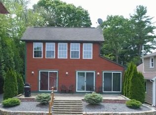 14 W Shore Dr, Coventry, RI 02816