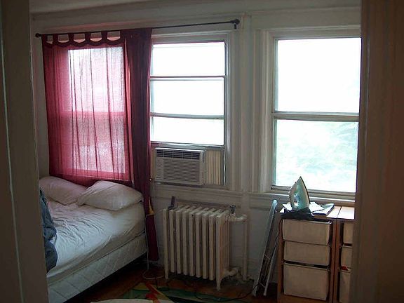 bedroom1