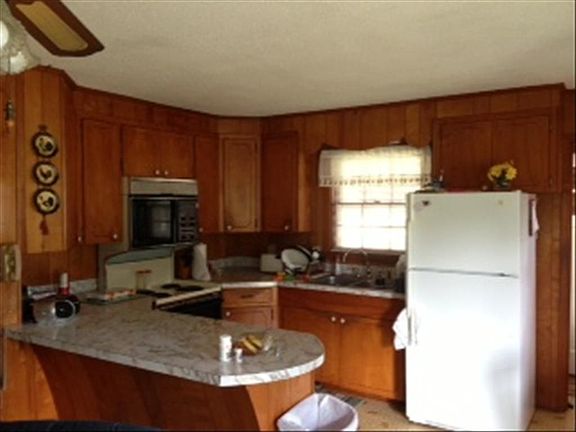 2nd image of 403 Bradley Ave