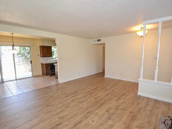5th image of 6344 N Palm Ave