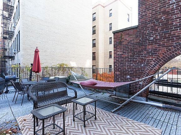 5th image of 63 8th Ave APT 3B