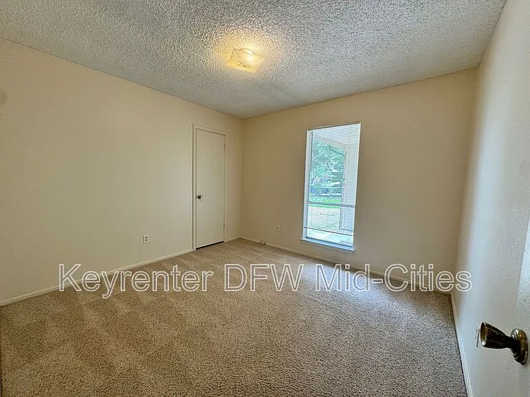 338 Beatty Dr — Photo 11