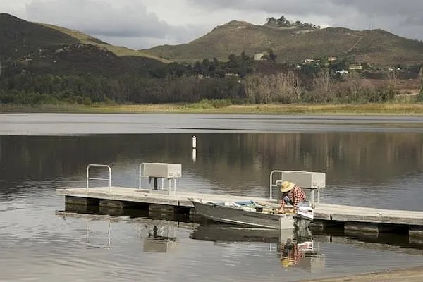 Lake Hodges is voted San Diego County's best fishing lake, and you can enjoy kayaking and hike/bike trail all around the lake's edge.
